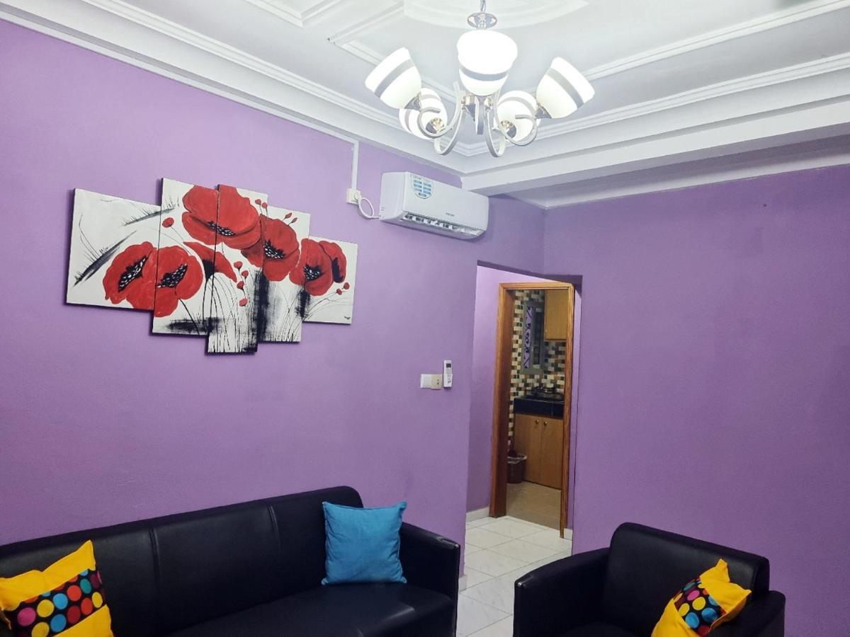 Residence Sighaka - Gold Apartment - Wifi, Gardien, Parking Douala Kültér fotó