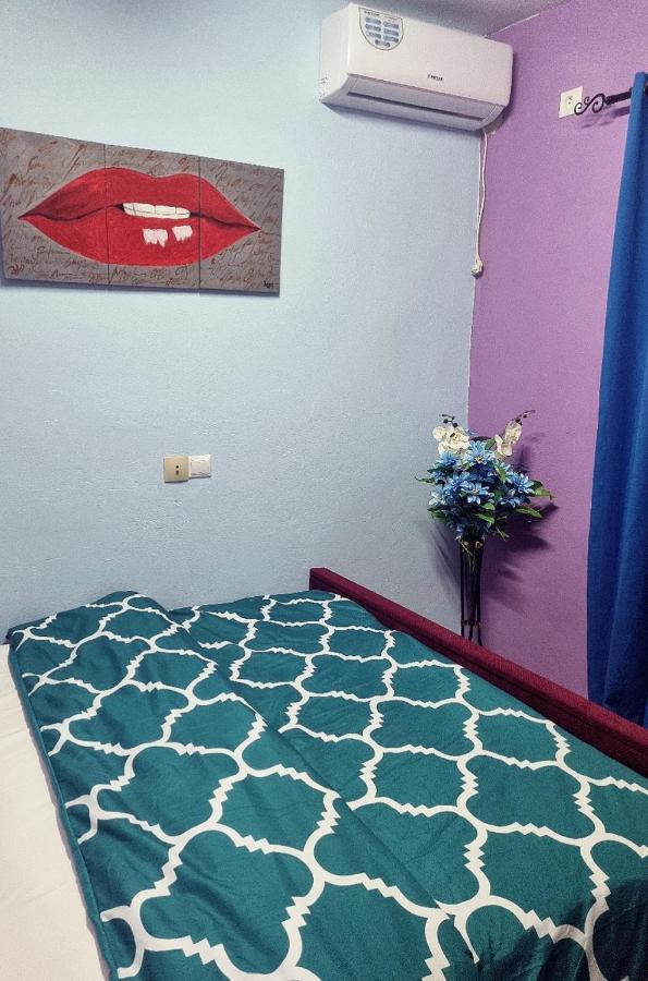 Residence Sighaka - Gold Apartment - Wifi, Gardien, Parking Douala Kültér fotó