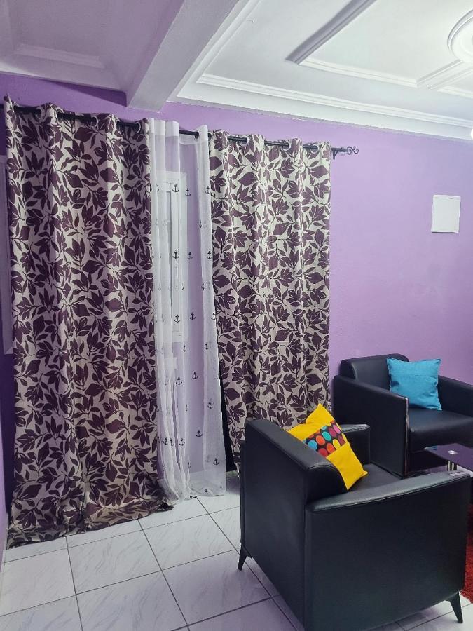 Residence Sighaka - Gold Apartment - Wifi, Gardien, Parking Douala Kültér fotó