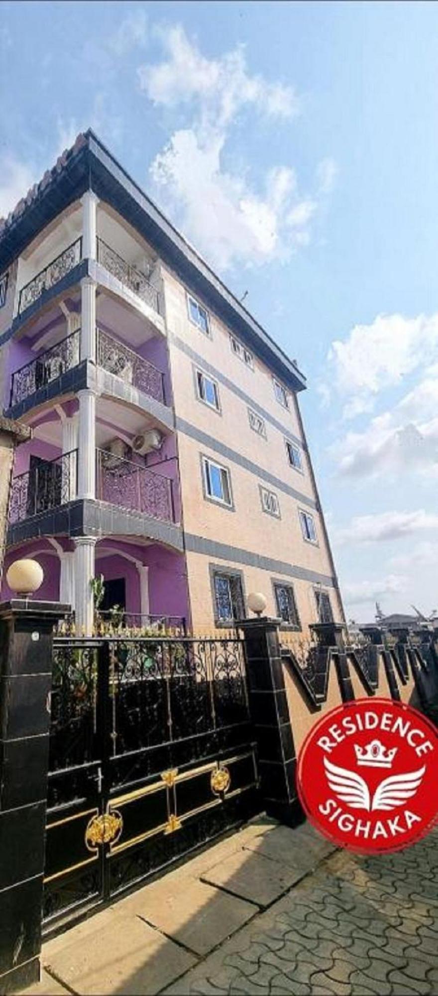 Residence Sighaka - Gold Apartment - Wifi, Gardien, Parking Douala Kültér fotó